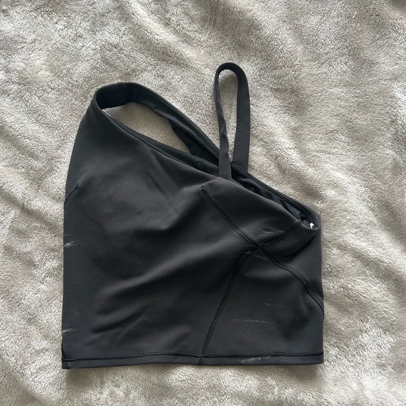 Lululemon cropped workout top! - Picture 1 of 3